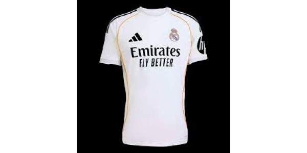 Fans van Real Madrid protesteerden met spandoeken tegen de 78-jarige Florentino Pérez.